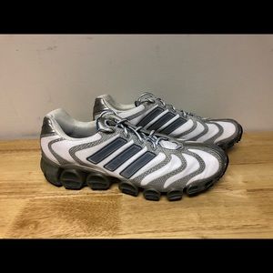Adidas A3 Gigaride bounce